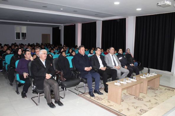  "Fen ve Mühendislikte Yapay Zeka" konulu TÜBİTAK Bilim Söyleşisi 